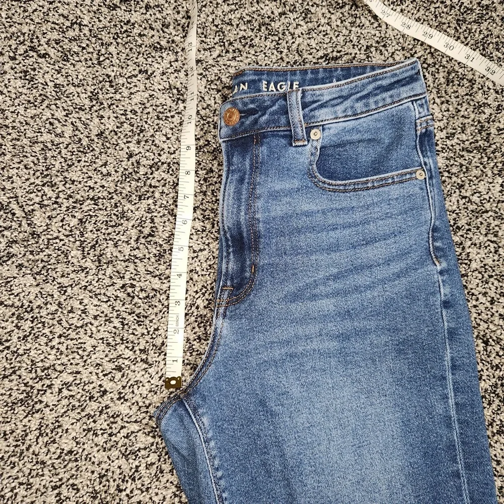 American Eagle Mom Jeans Hi Rise Destruction Darkwash Stretch Women's 6 Reg,90's